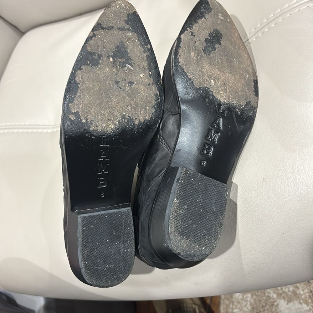 L.A.M.B. Gwen Stefani Memento Black Textured Bootie Croc Embossed sz 6 - Picture 6 of 6